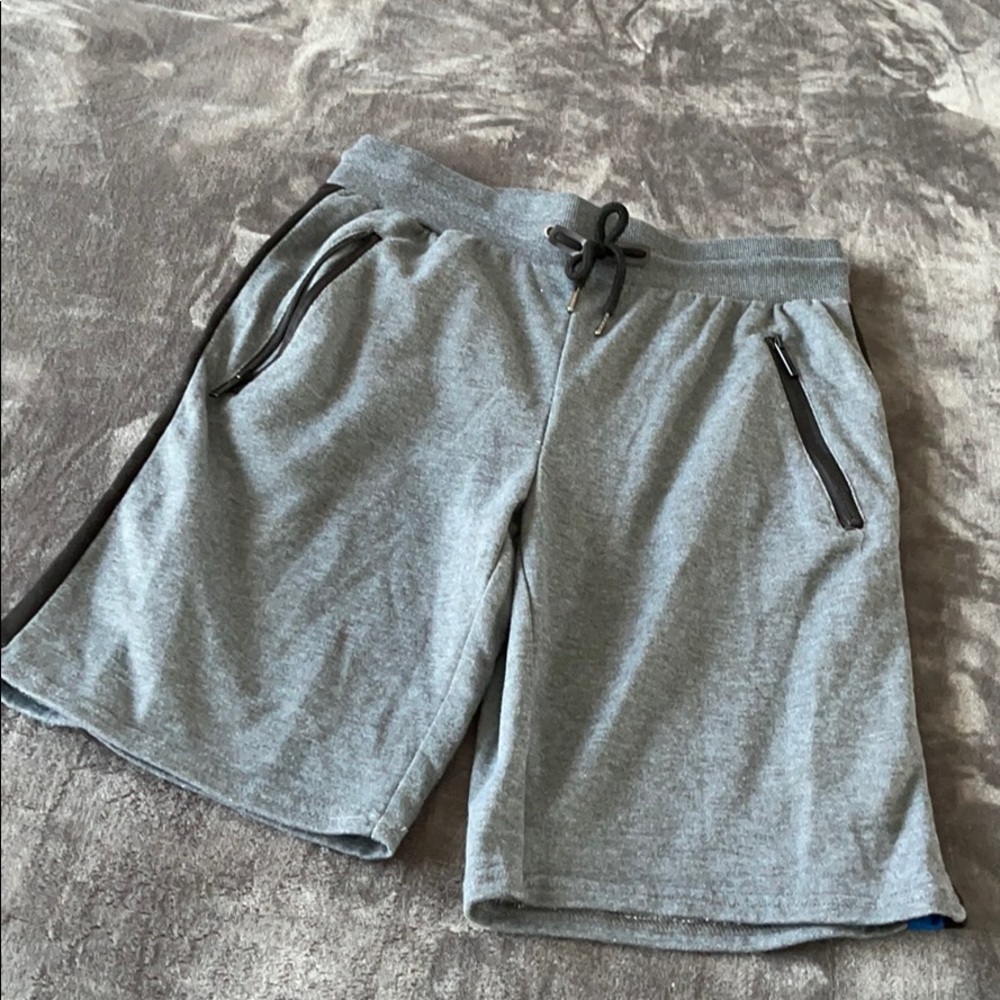 Men’s athletic shorts